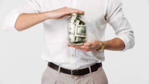 Como Juntar Dinheiro em 2025