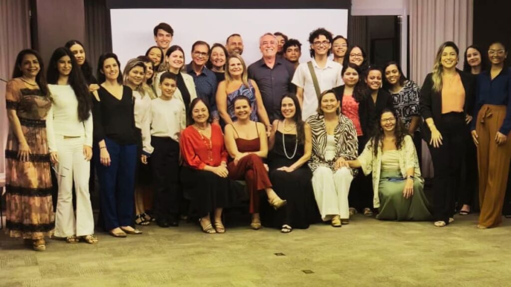 Mentoria para jovens da Fundação Beto Studart reúne participantes em evento formativo.