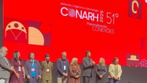 A abertura oficial do CONARH 2025 reuniu as principais lideranças da ABRH Brasil.