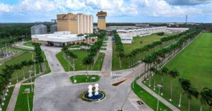 Vista aérea da sede da M. Dias Branco em Eusébio (CE), reforçando compromisso com os ODS da ONU