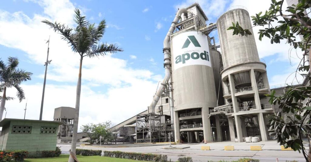 Fábrica da Cimento Apodi no Ceará representa o compromisso da empresa com a educação gratuita