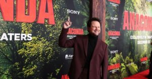 Selton Mello em Anaconda durante a pré-estreia do filme em evento promocional