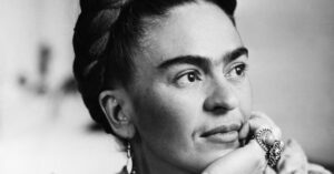 retrato de Frida Kahlo associada à personalidade otrovert