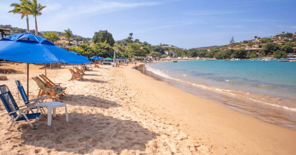 Praias com Selo Bandeira Azul na Praia do Forno, em Armação dos Búzios, no Rio de Janeiro