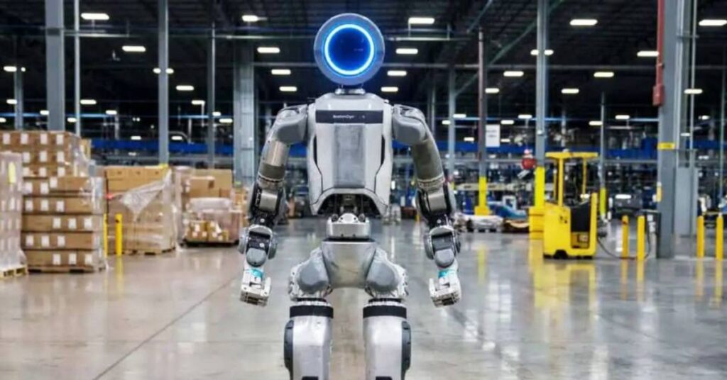 robôs humanoides na indústria operando em fábrica automatizada da Hyundai