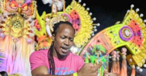 Acessibilidade no Carnaval com intérprete de Libras na Sapucaí