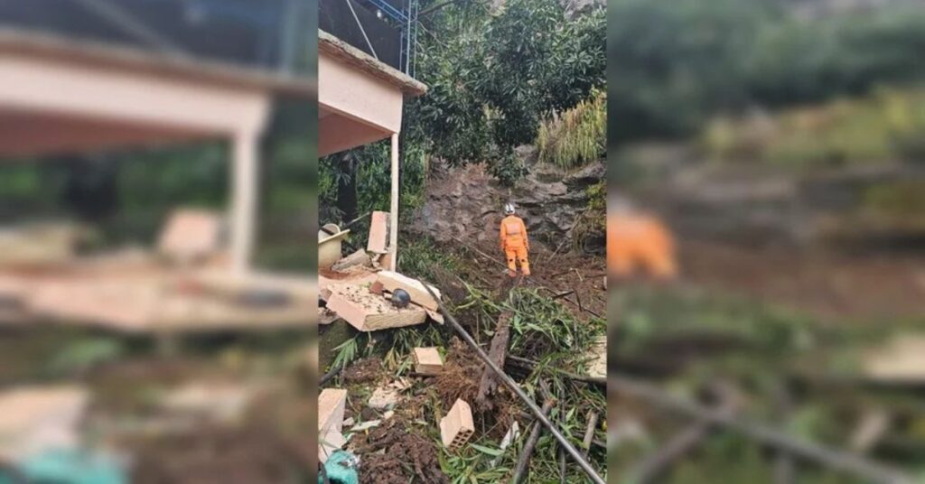 Deslizamento de terra atinge casa na Zona Norte de Juiz de Fora
